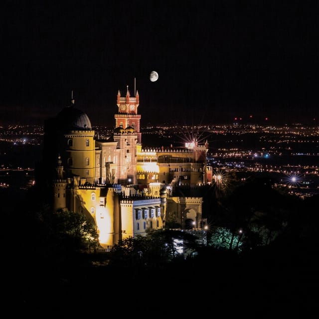 ELEGANT SINTRA TOUR AT NIGHT - Pickup and Drop-off