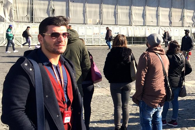 Elena Ferrante Tour (My Brilliant Friend) - Filming Locations