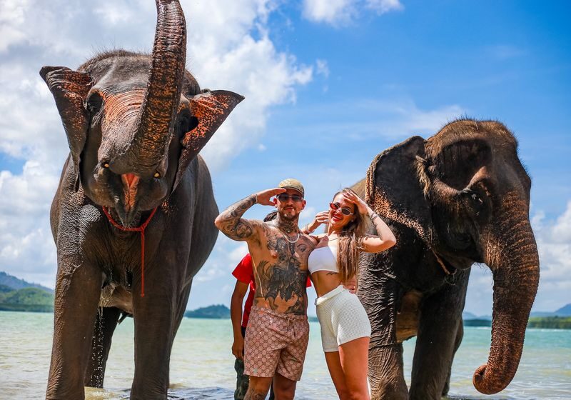 Elephant and Beach Experience at Phuket Siray Elephant Care Camp - How to judge the value