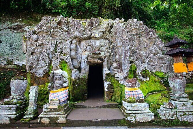 Elephant Cave and Hidden Waterfall All-Inclusive Private Day Tour - Who Should Consider This Tour?