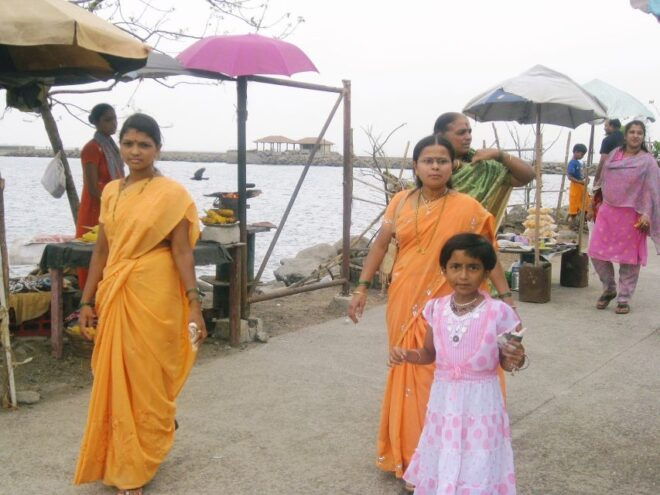 Elephanta Cave Tour With Bollywood Tour - Tour Details