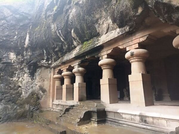 Elephanta Caves Guided Tour With Transfers All Inclusive - The Sum Up