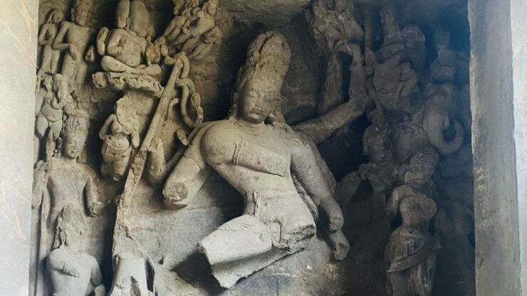 Elephanta Caves: Private Tour From Mumbai - Itinerary Overview