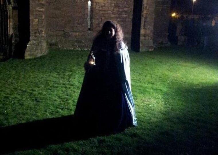 Elgin: Cathedral Interior Guided Tour - FAQs