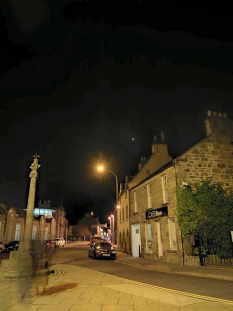 Elgin: High Street Graveyard Walking Tour - Authentic Insights from Reviews