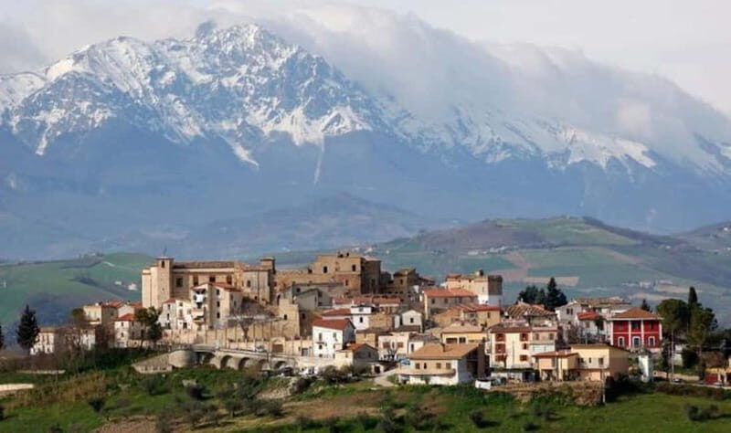 Elice (IT): "The house of snails" and beauty product - Starting Point and Pickup Options