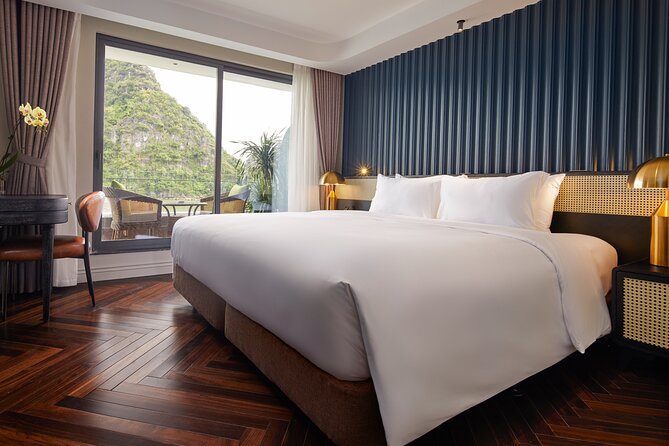 Elite of the Seas Ha Long Bay 6 Star Cruise Infinity Pool (3D/2N) - Refund Policy
