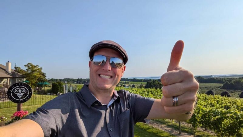 Elk Rapids: Torch Lake Area Movie Star Wine Tour (No Bus) - Value for Money