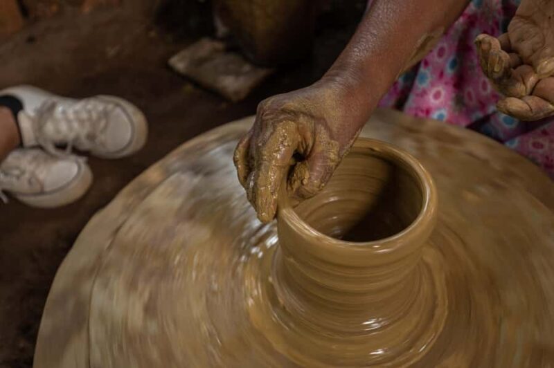 Ella Craft Safari by Jeep: Treacle, Tea, Pottery & Handloom - Good To Know