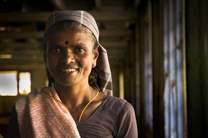 Ella Day Tour with Tea Factory All Inclusive Tour from Hambantota - FAQ