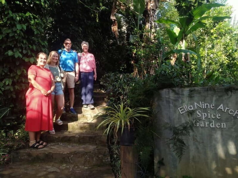 Ella: Nine Arch Spice Garden Tour with Traditional Lunch - Shopping for Spices  