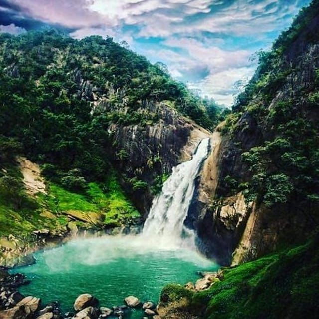 Ella :- Private TukTuk Transfer to Dunhinda Waterfalls - Good To Know