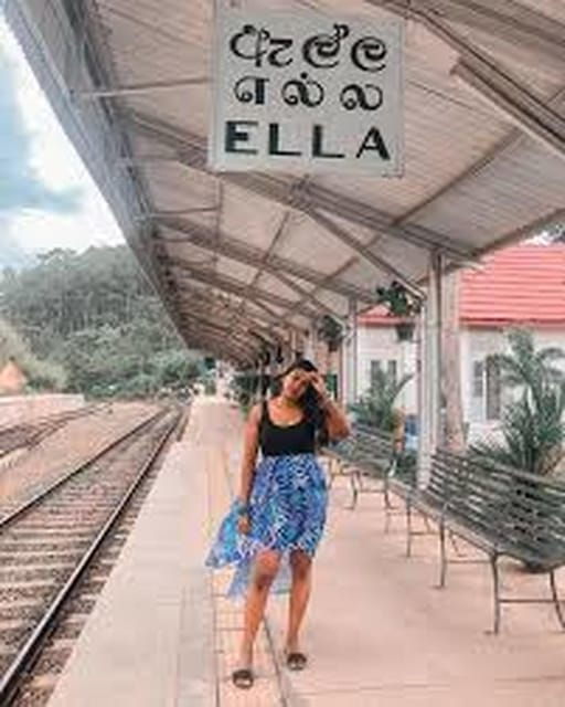 Ella Railway Station to Ella Hotel Private TukTuk Transfer - Meeting Point