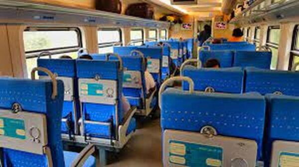 Ella Railway Station to Ella Hotel Private TukTuk Transfer - Booking Process