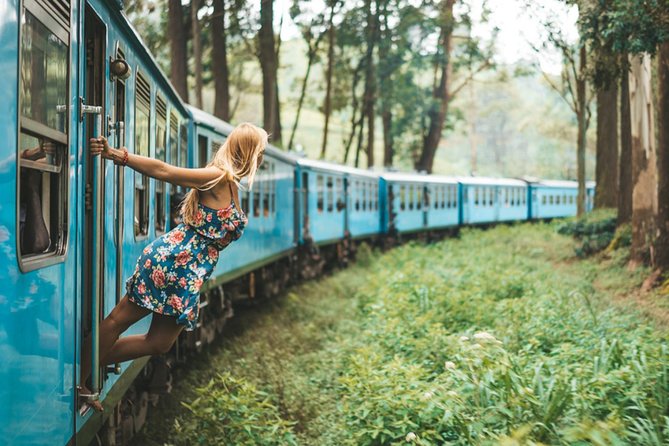 Ella to Kandy Train Tickets - (Reserved Seats) - Meeting and Pickup