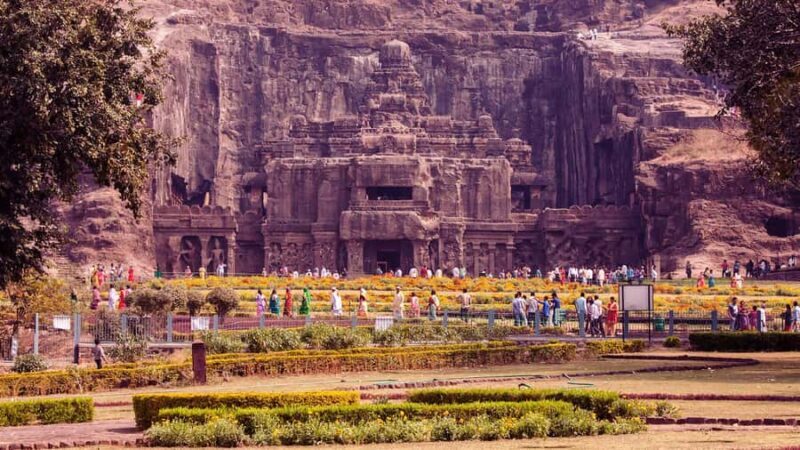 Ellora Caves Guided Tour - The Richness of the Ellora Caves