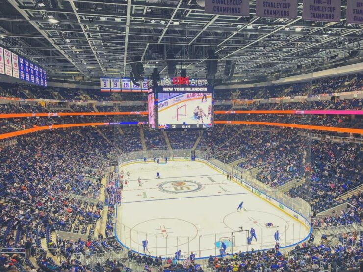 Elmont: New York Islanders UBS Arena Ice Hockey Game Ticket - Experience