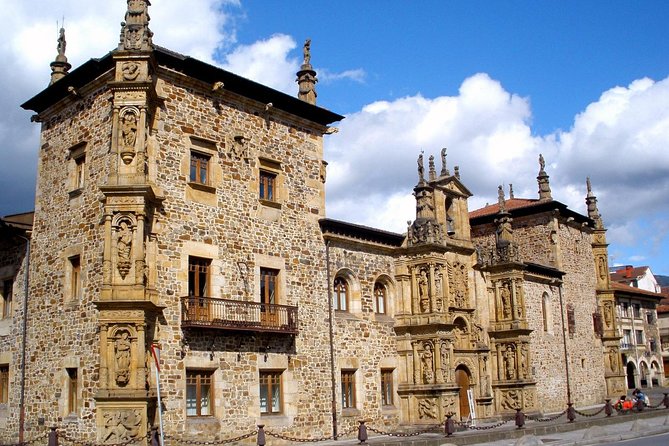 Elorrio, Oñati and Arantzazu - Scenic Landscapes and Industrial Landmarks