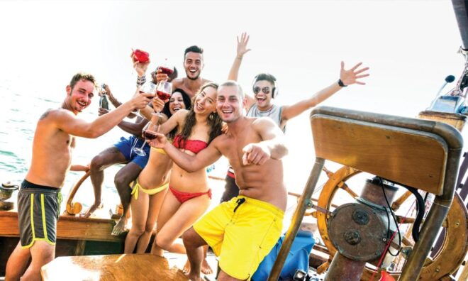 Elounda And Mirabello Boat Trip - Additional Tips
