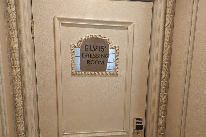 Elvis Presley History & Landmark Walking Tour Vegas - FAQ