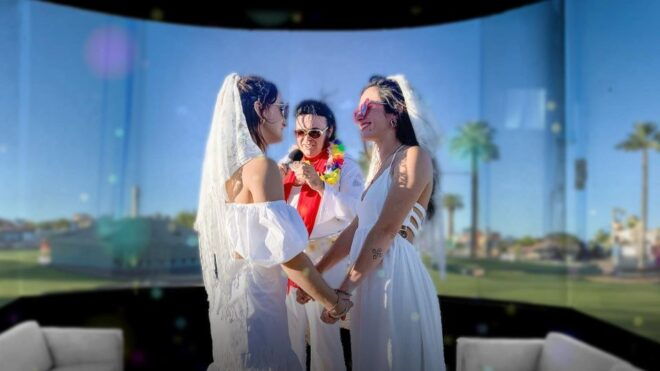 Elvis Wedding in a Chapel With Photos Included - Immersive Rock and Roll Scenery
