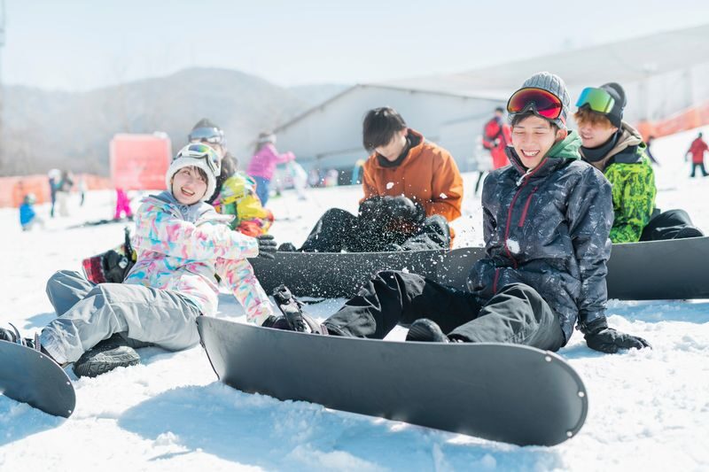 Elysian Gangchon 2D1N Ski & Snowboard Tour - Day two: choose your snow time or your own pace