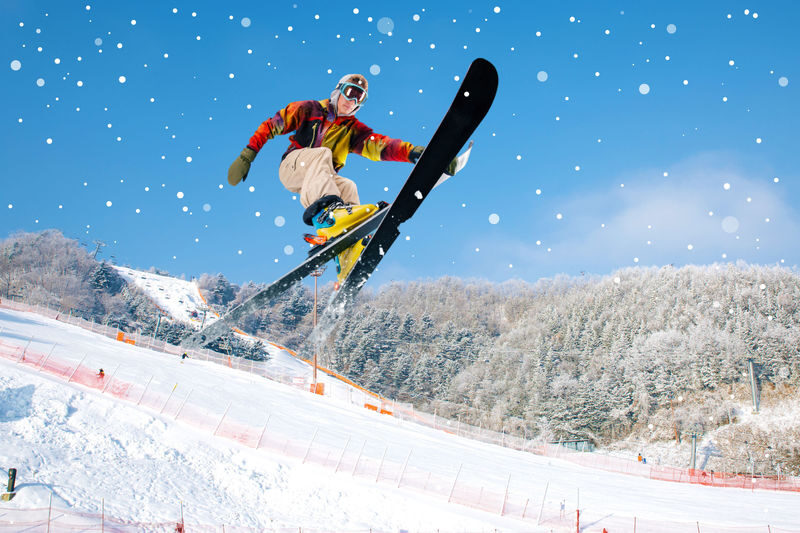 Elysian Gangchon Ski & Eobi Ice Valley Day Tour from Seoul - Choosing your afternoon at Elysian Gangchon