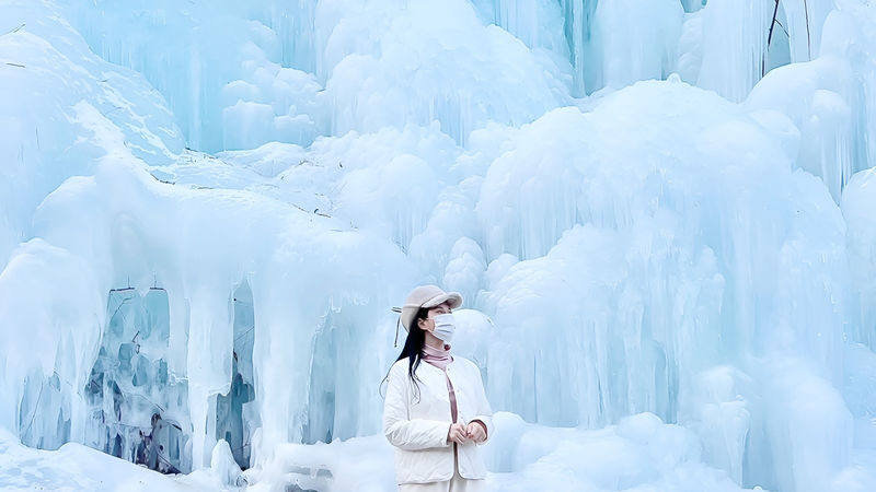 Elysian Gangchon Ski & Eobi Ice Valley Day Tour from Seoul - A beginner-friendly resort, with limits for experts