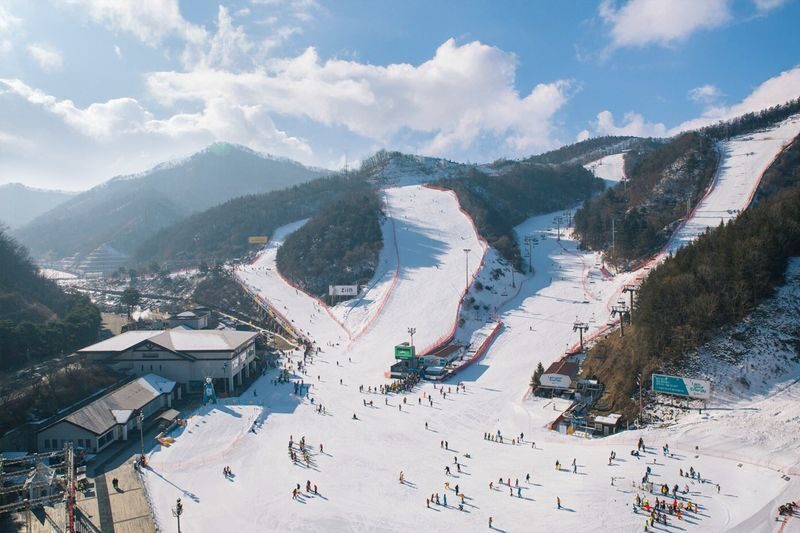 Elysian Ski Resort + Eobi Ice Valley One Day Tour - Should you book this winter day tour?