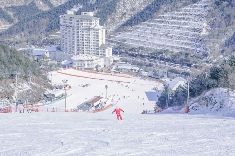 Elysian Ski Resort One Day Ski Experience - An early start for a full day in the snow