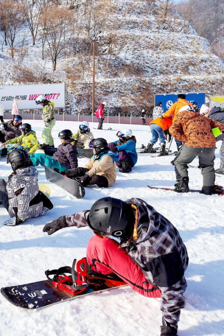 Elysian Snowboard Day Tour (Clothing+Ski Gear+Basic Lessons) - Safety Measures and Protocols