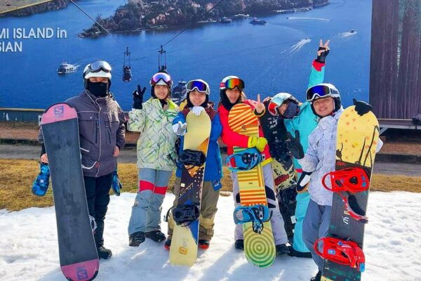 Elysian Snowboard Day Tour (Clothing+Ski Gear+Basic Lessons) - Booking and Cancellation Policies