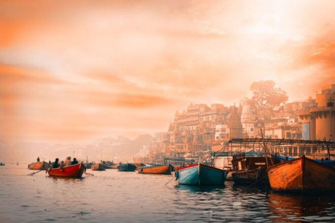 Set out on a Spiritual Odyssey of Varanasi - Ganga Aarti: A Divine Experience
