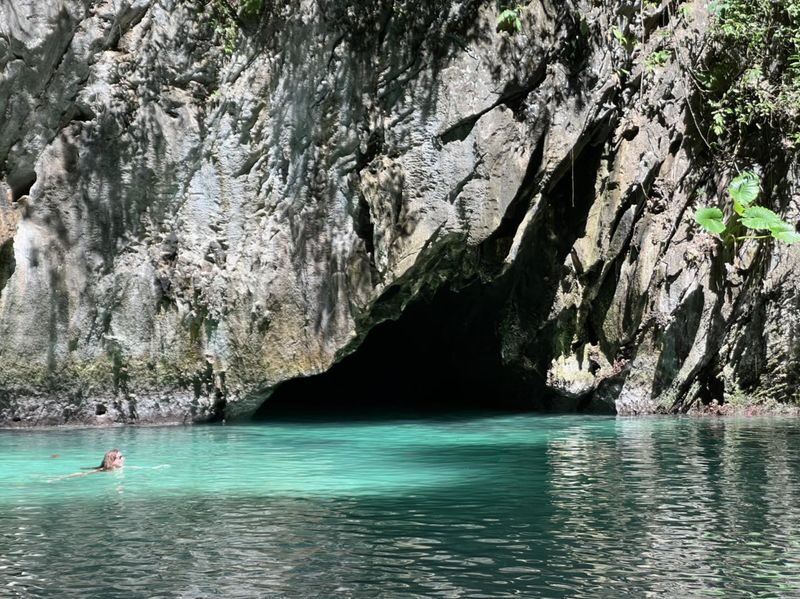 Emerald Cave & 4 Islands Day Tour with Snorkeling Experience - The trip at a glance