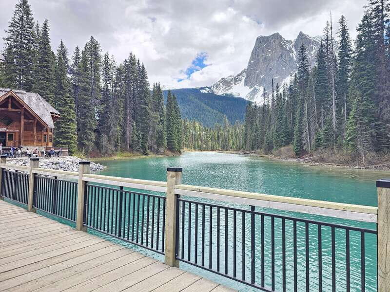 Emerald Lake, Lake Louise, Johnston Canyon & Banff Tour SUV - Good To Know