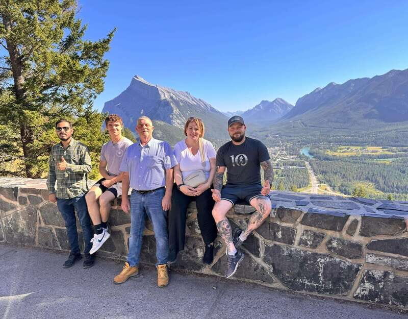 Emerald Lake, Lake Louise, Johnston Canyon & Banff Tour SUV - A Detailed Breakdown of the Tour Experience