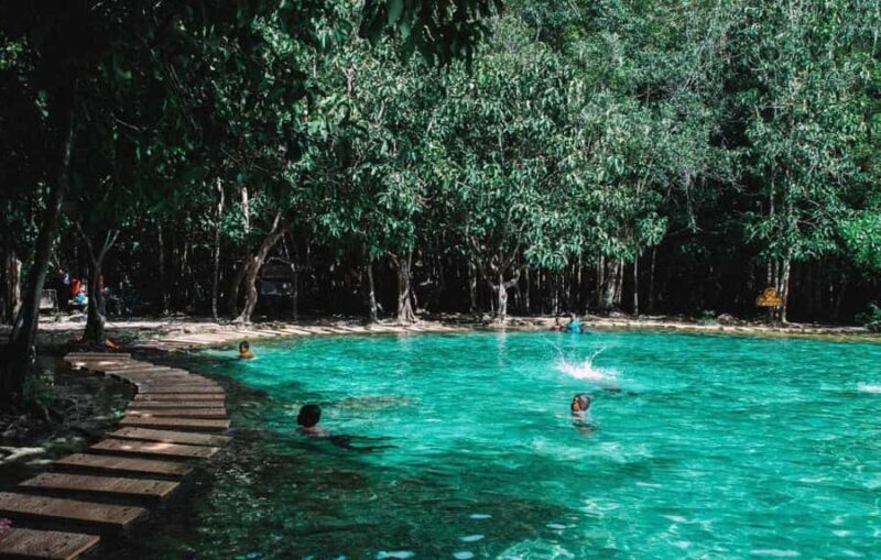 Emerald pool-hot springs -tiger cave by VIP van - Good To Know