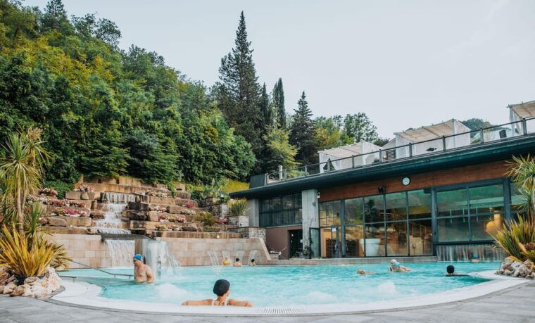 Emilia-Romagna: 25-Minute Massage+Aperitif+2 Hour Pool - Savoring Regional Flavors: The Aperitif Experience
