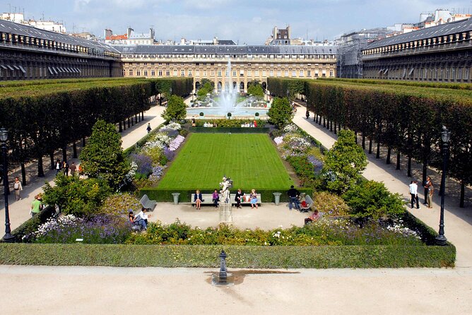 Emily in Paris Circuit: Full Guided Tour - Tour Details