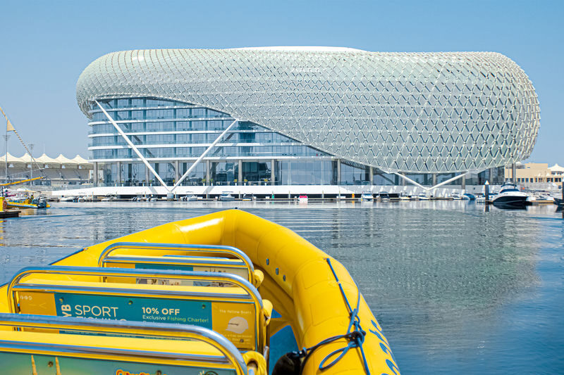 Emirates Palace & Yas Marina Sightseeing Boat Tour in Abu Dhabi - Small practical details that make a difference