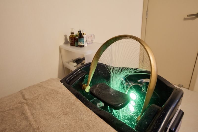 Emmebi Italia HK Head Spa - Hair Experience | Causeway Bay - The atmosphere: private, but not necessarily silent