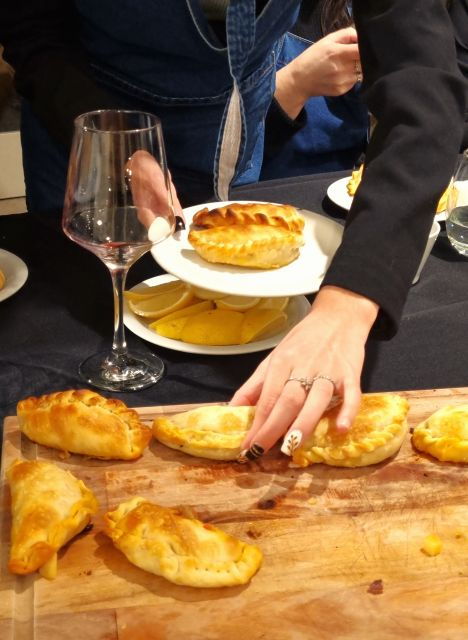 Empanadas Making Class in Scenic Boutique Hotel in Palermo - Good To Know