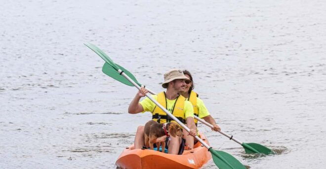 Empuriabrava: Kayak Trip - Inclusions