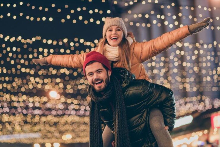 Enchanted Cleveland Holiday Walking Tour - Tour Duration and Cancellation Policy
