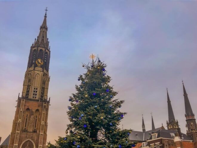 Enchanting Delft Christmas Walk With Historic Market Square - Markt Square Highlights