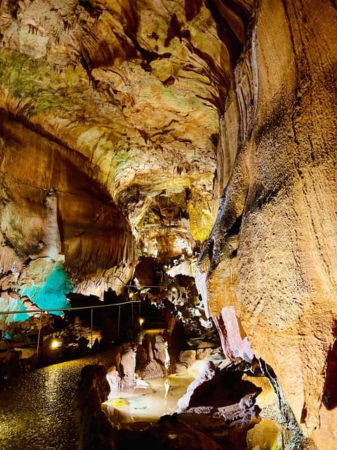 Enchanting Evenings: Tour and Dine in the Mira De Aire Caves - Exploring the Mira De Aire Caves