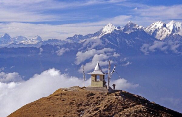ENCHANTING LANGTANG VALLEY & TSERKO RI PEAK ADVENTURE - Wildlife and Scenic Views