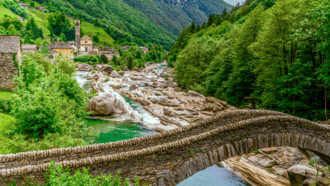 Enchanting Switzerland: Verzasca Valley and Ascona From Como - Transportation and Guide