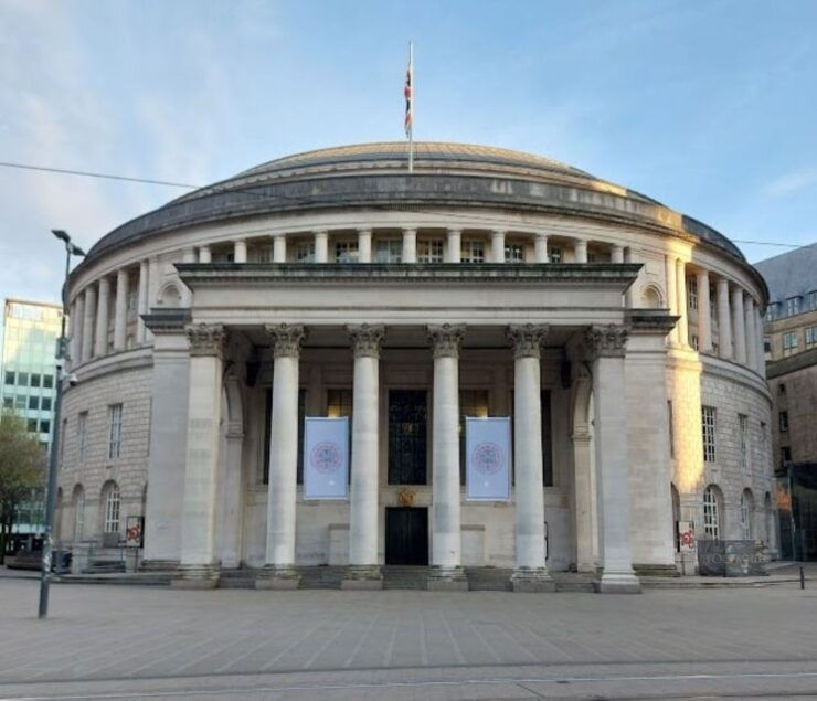 England's First Industrial City: A Self-Guided Audio Tour - Manchesters Historic Neighborhoods