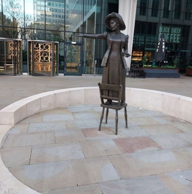 England's First Industrial City: A Self-Guided Audio Tour - Manchester Central Library: Starting Point